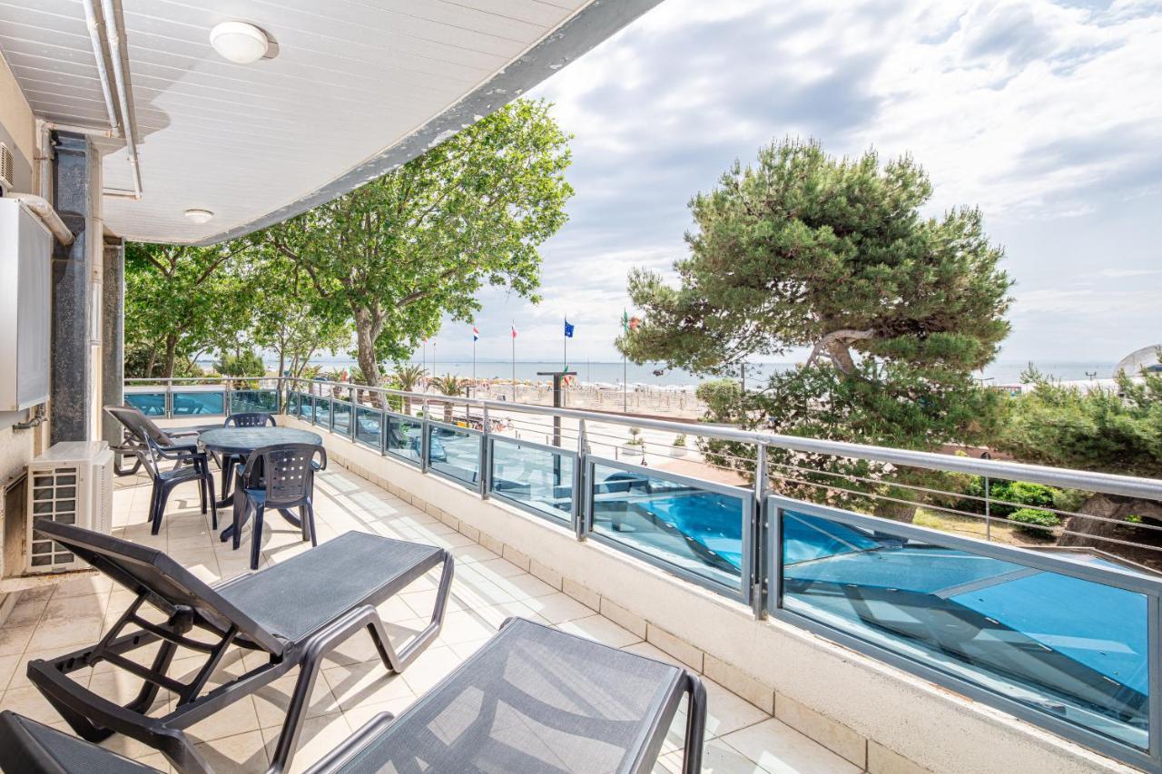 Monaco Apartments Lignano Sabbiadoro Dış mekan fotoğraf