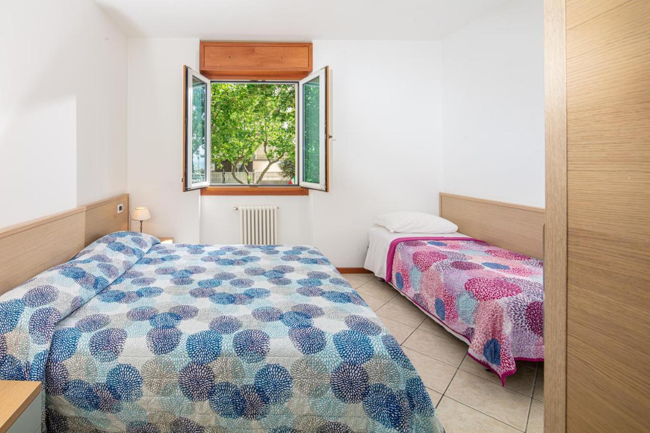 Monaco Apartments Lignano Sabbiadoro Dış mekan fotoğraf
